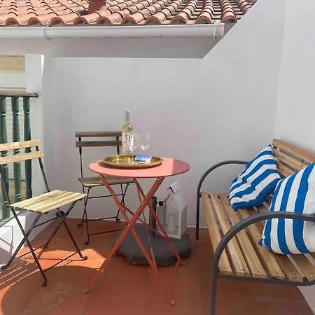 The Captain'S House - 2Min Walking From The Beach Sesimbra Exterior photo